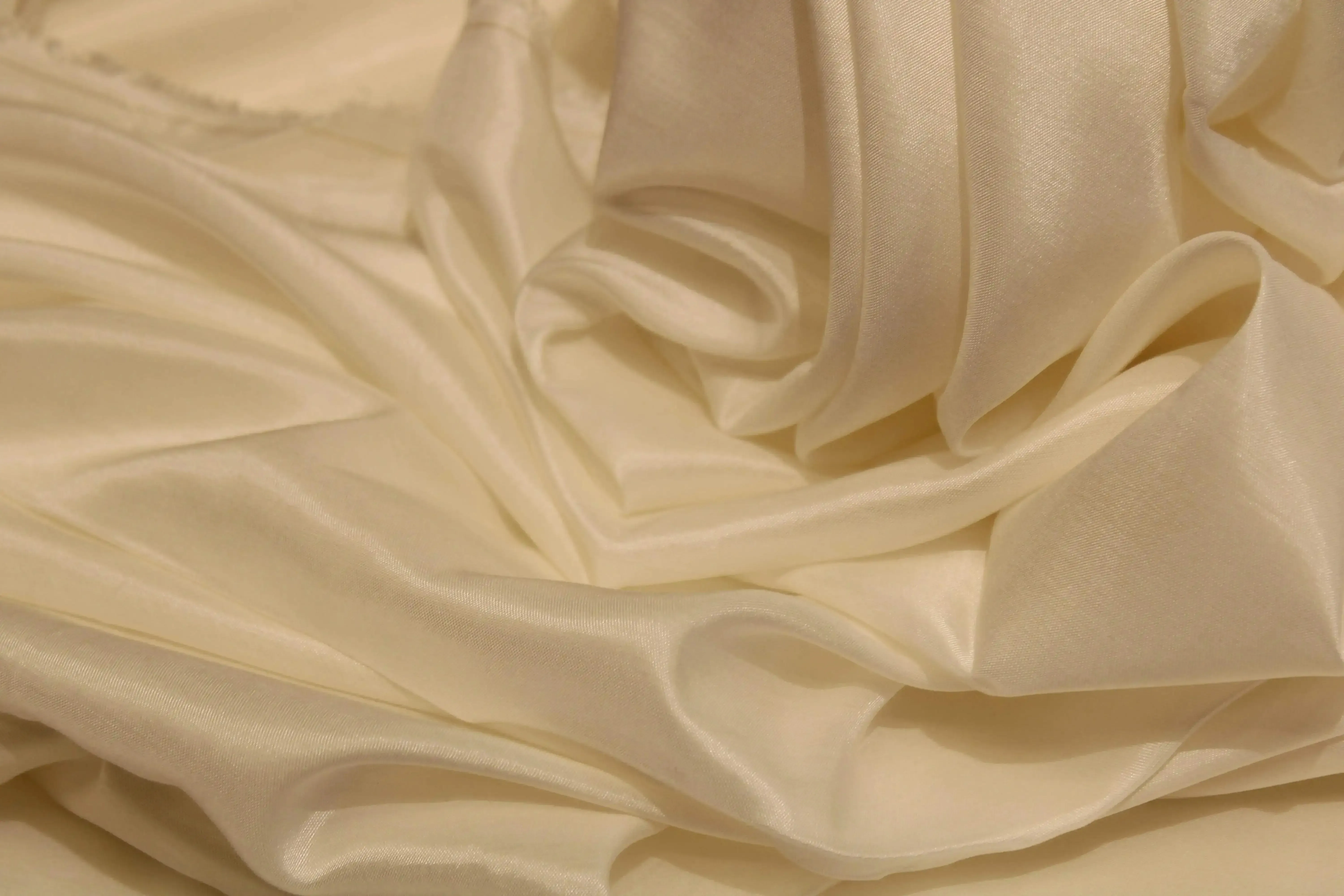 Plain White Dyeable Royal Muslin Fabric