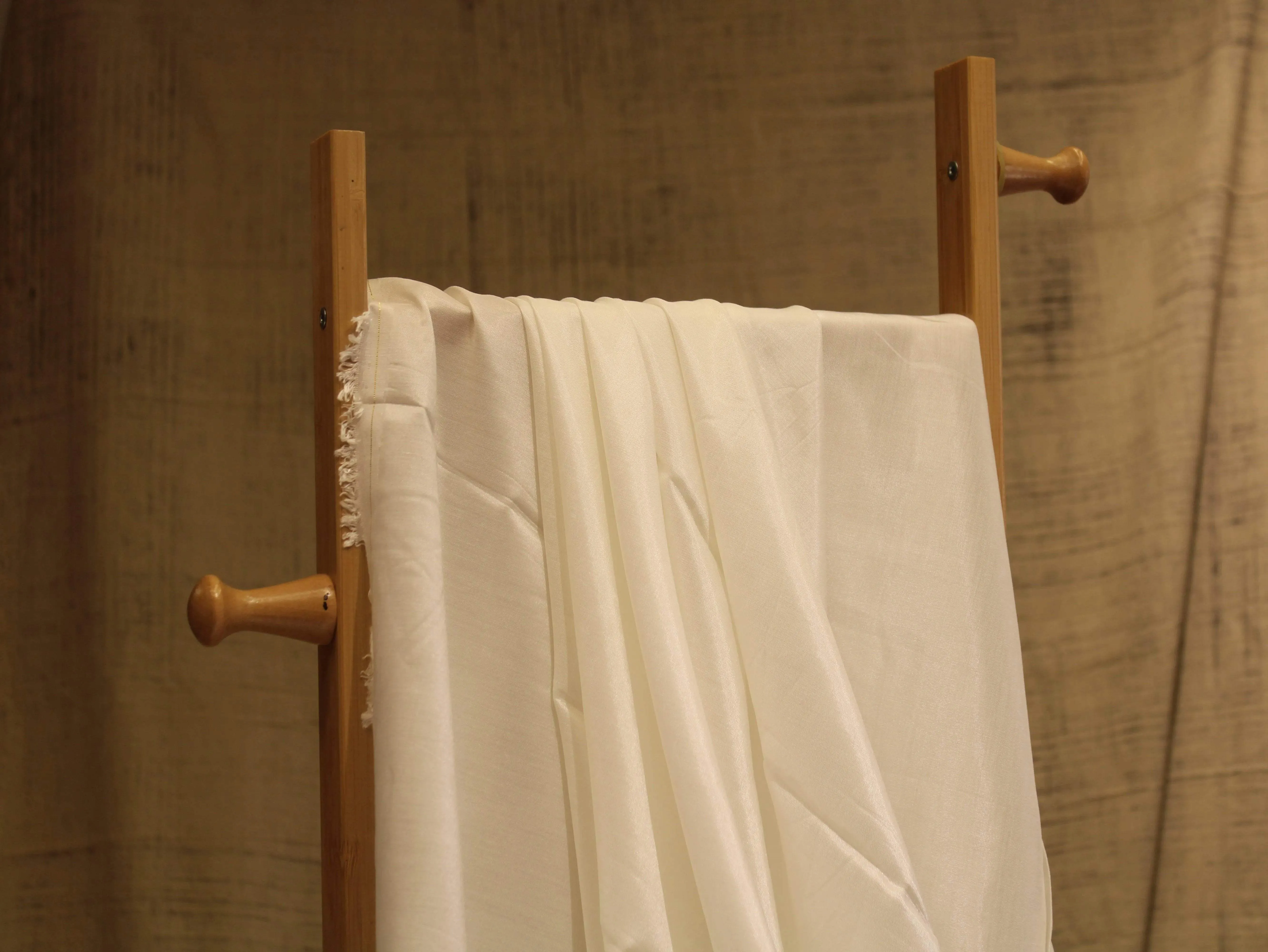 Plain White Dyeable Royal Muslin Fabric