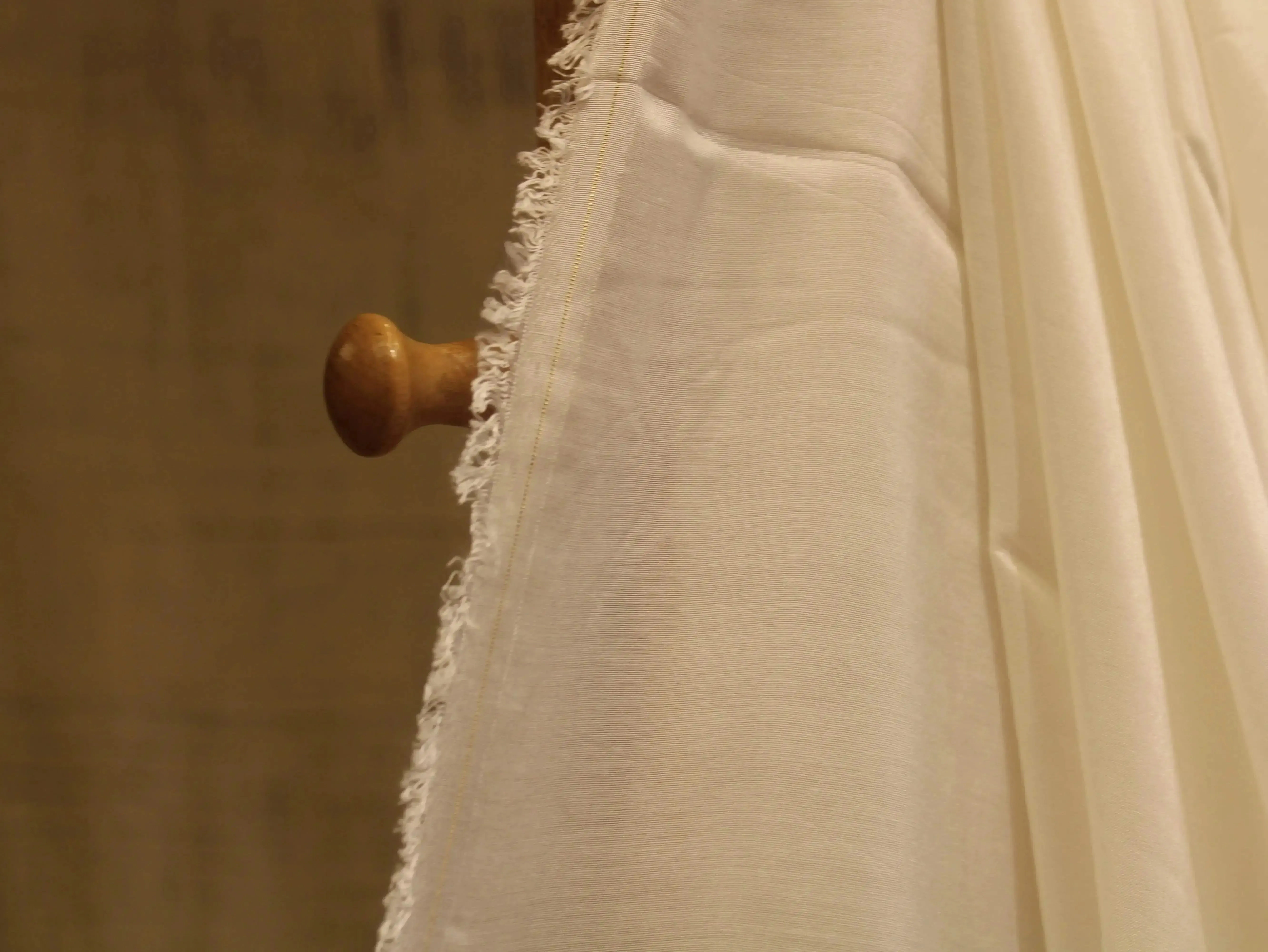 Plain White Dyeable Royal Muslin Fabric