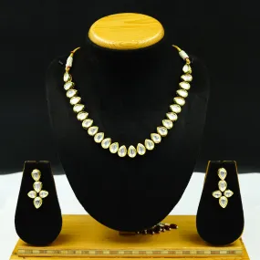Round Neck Kundan Necklace Set 10172-28