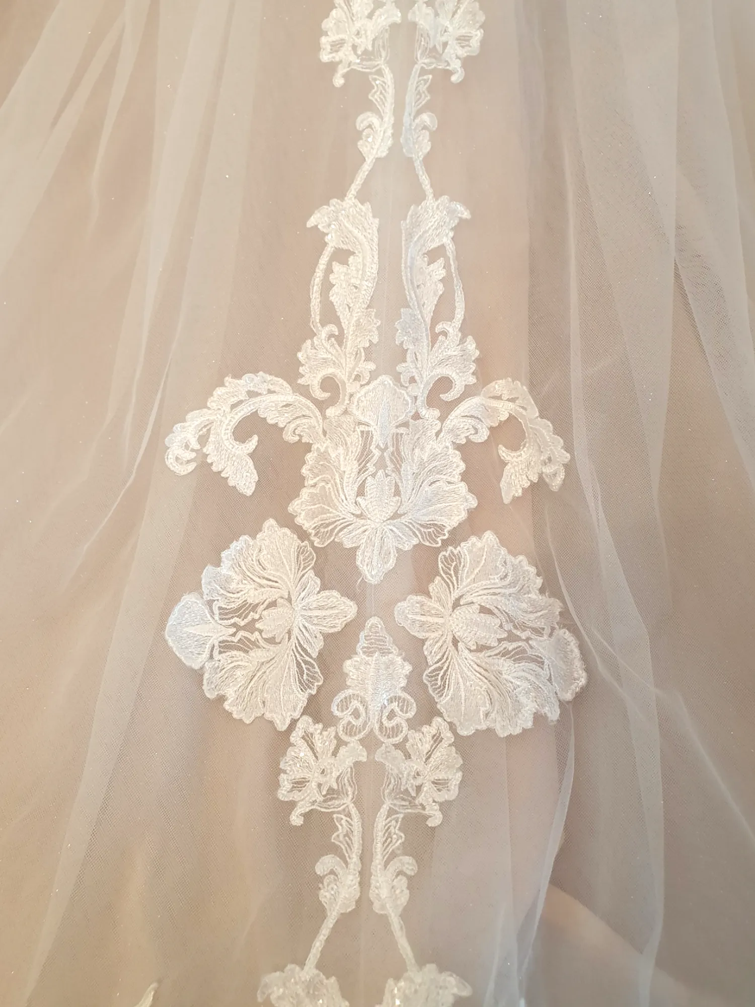 Stella York Size 12