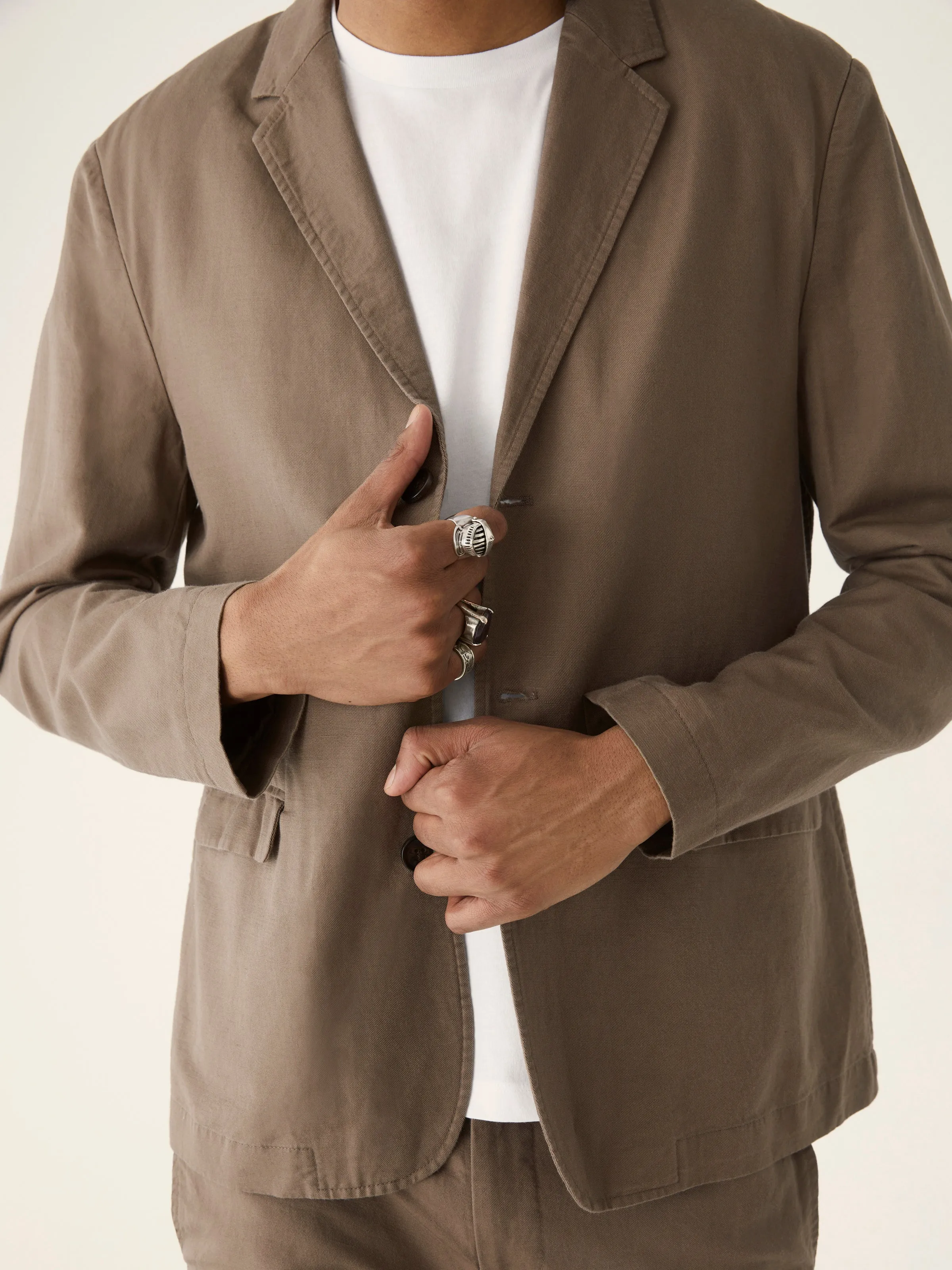 The 3-Button Blazer in Beige